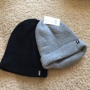 2 pack active beanies, brand new with tags